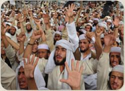 В Египте толпа мусульман разгромил христианскую школу